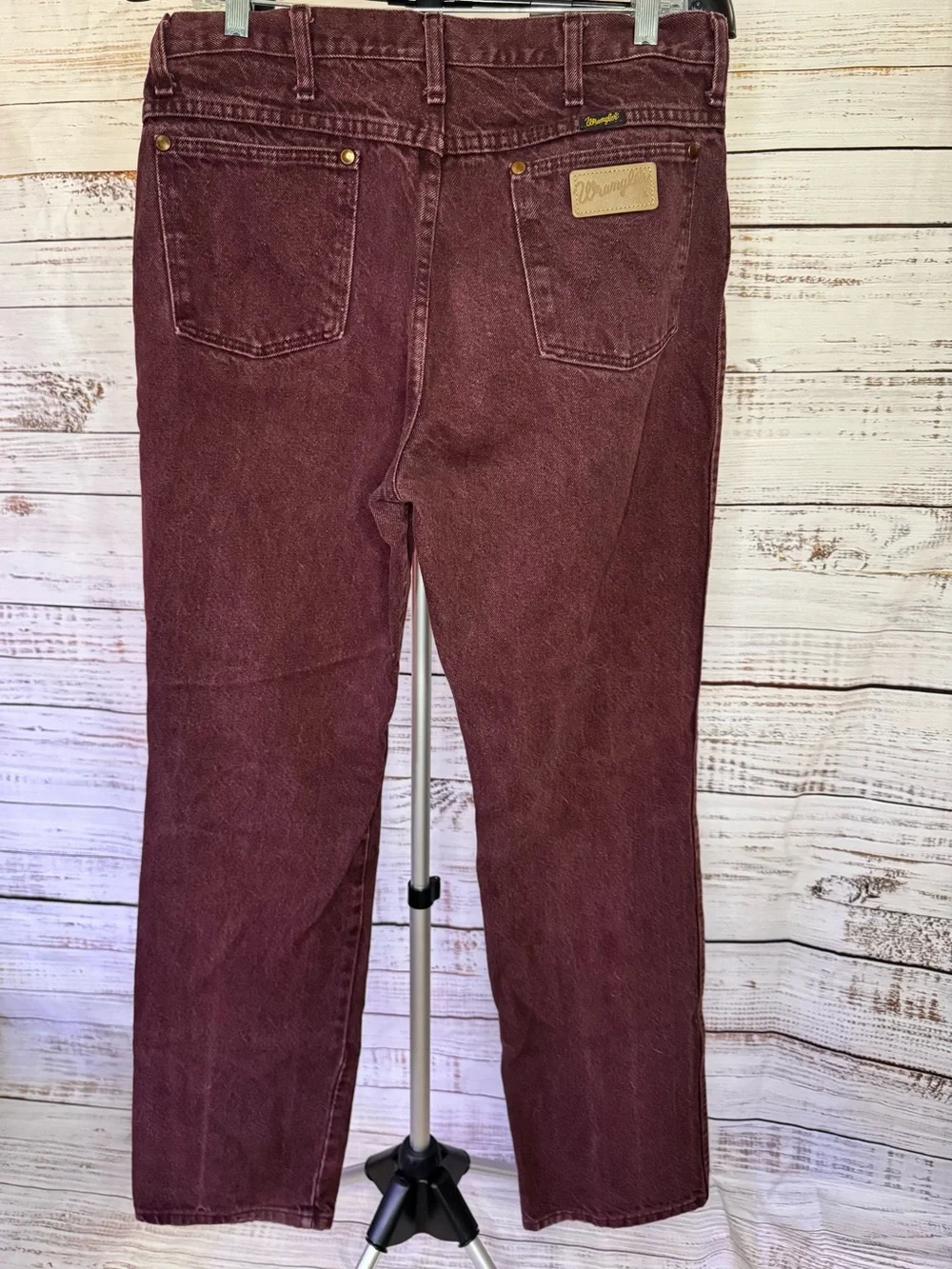 Wrangler 34x34 Men's Classic Straight-Fit Pants Deep Burgundy vintage